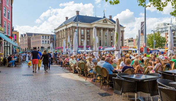 Goed toeven tussen de leuke winkels en gezellige horeca in het noorden van Nederland: Groningen